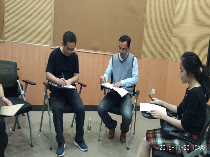 公明中英文学？？？？？蒲ё橛肜钏衫市⊙嘀タ