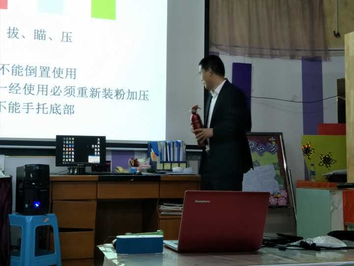 冰球突破-冰球电游豪华版_MG冰球游戏