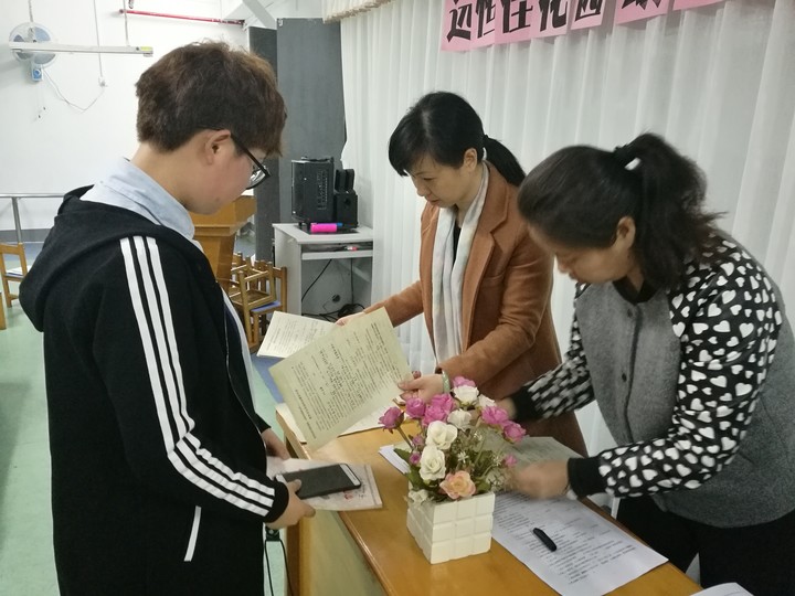 冰球突破-冰球电游豪华版_MG冰球游戏