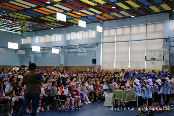 龙华区学前教育宣传月运动报道：游戏——点亮快乐童年