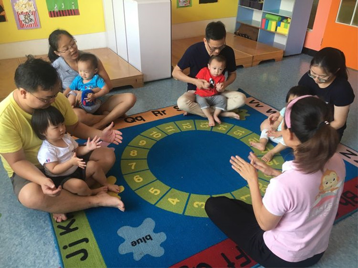 mg冰球突破豪华版早教·少年宫中心——亲子小时课