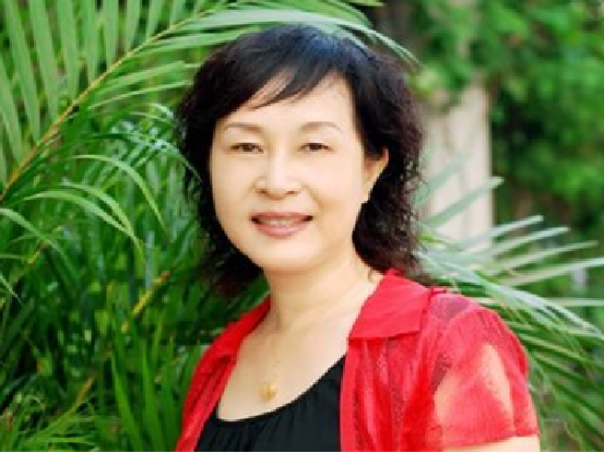mg冰球突破豪华版教育集团幼教中心教学总监:唐玉萍园长