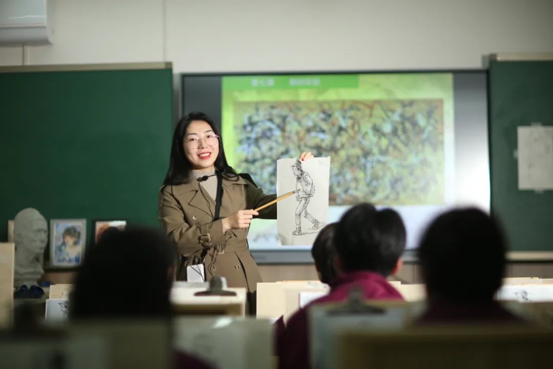 mg冰球突破豪华版景炎高级中学五学生在市剪纸角逐中获奖